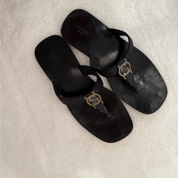 Gucci Black Leather Sandals for Women - Picture 3 of 4